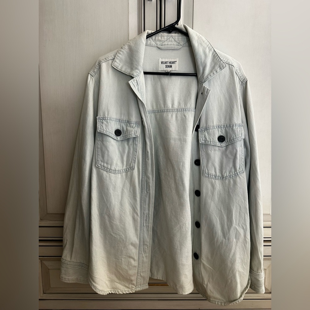 Light Gray Denim Jacket with Black Buttons